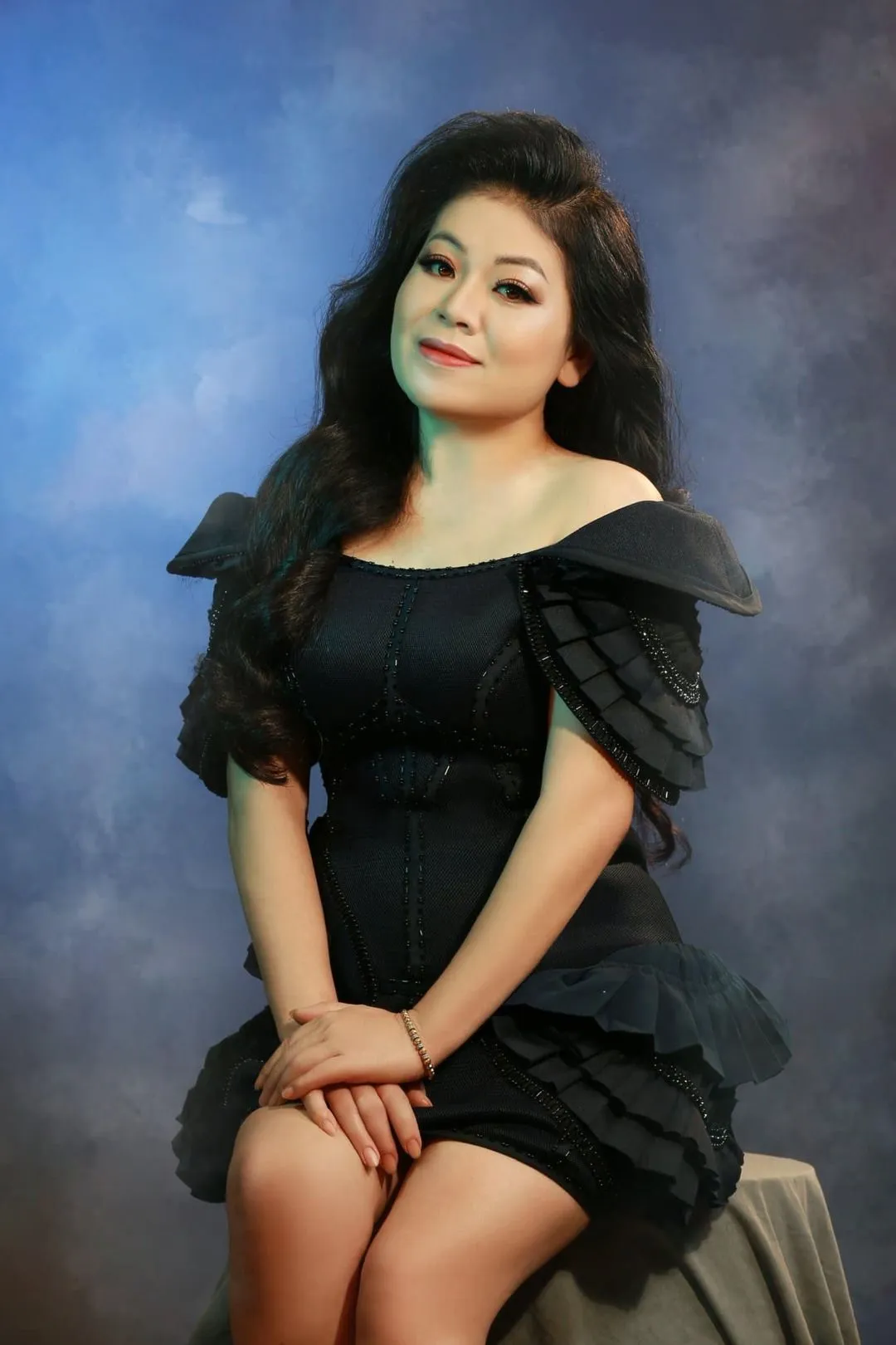 anh-tho-48-tuoi-co-hoc-vi-tien-si-nhung-van-vo-duyen-voi-nsut-nsnd-2