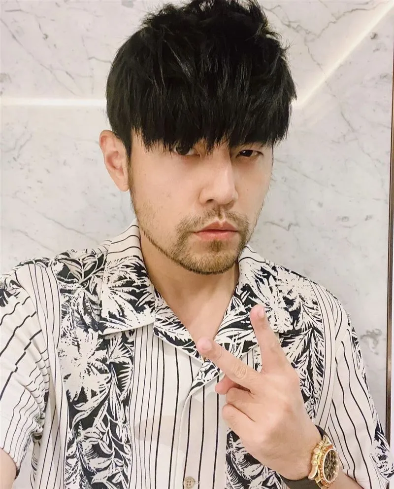 top-10-sao-hoa-ngu-vuot-100-ty-luot-xem-chu-de-douyin-14