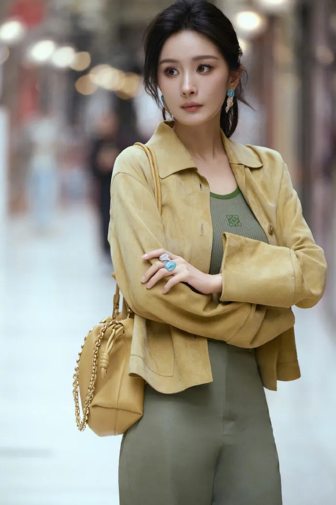 top-10-sao-hoa-ngu-vuot-100-ty-luot-xem-chu-de-douyin-17