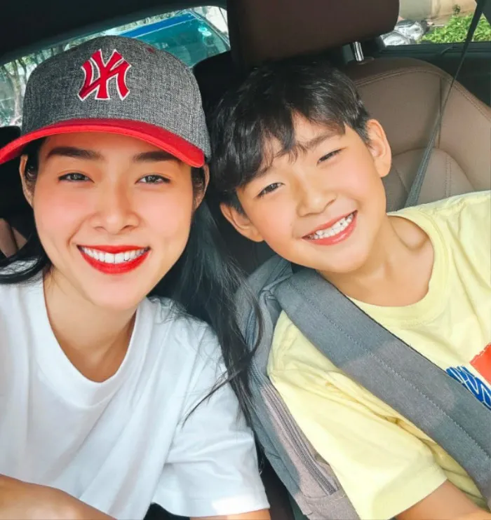 diep-bao-ngoc-lam-me-don-than-dat-ten-con-3-chu-theo-ho-cha-11