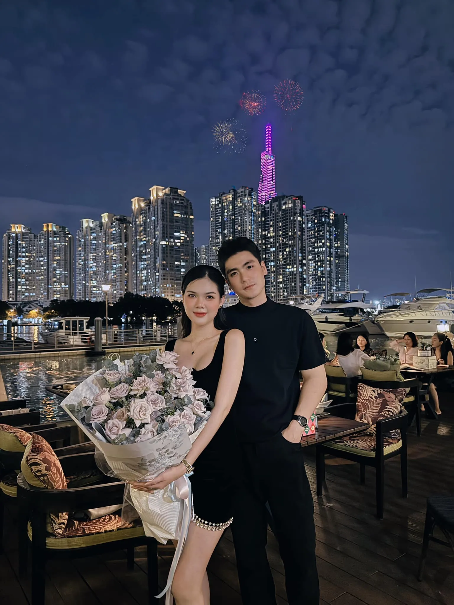 ngoc-trinh-cong-khai-ban-trai-moi-la-ai-12