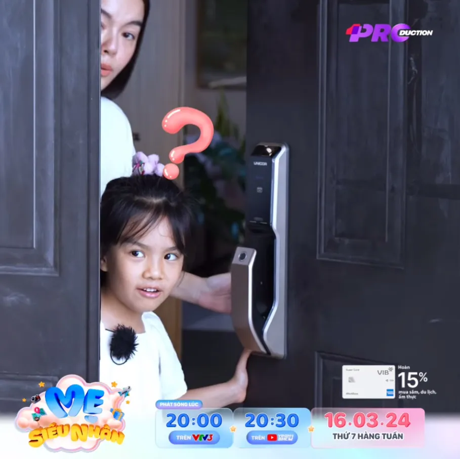 diep-lam-anh-bat-ngo-den-nha-pham-quynh-anh-trong-show-me-sieu-nhan-2