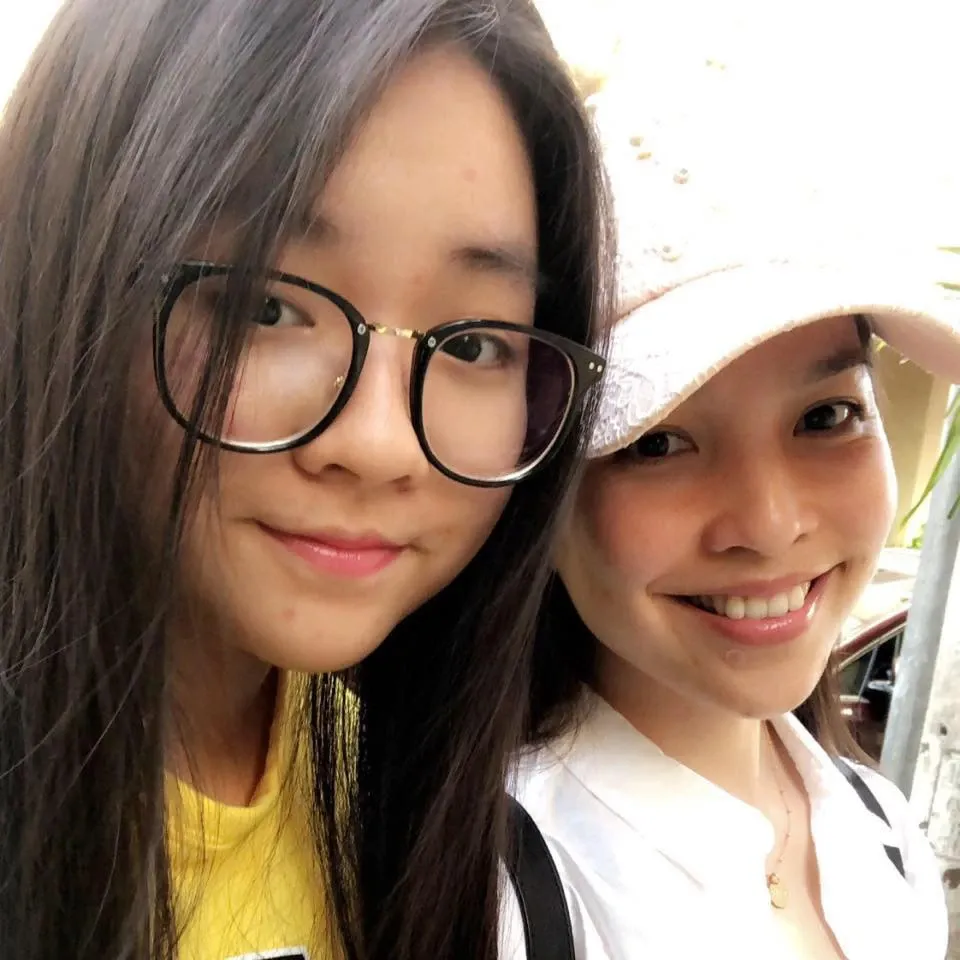 hien-thuc-dat-ten-4-chu-cho-con-gai-long-ghep-ca-ten-me-cuc-chuan-4