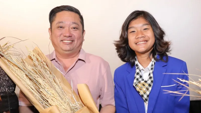 phung-ngoc-cua-dat-phuong-nam-tung-sa-co-ngheo-kho-nay-doi-doi-1