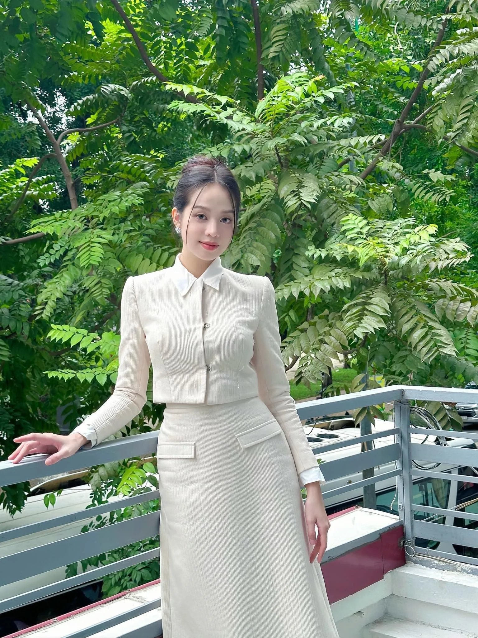 huynh-thi-thanh-thuy-hoa-hau-viet-nam-dau-tien-thi-miss-international-4
