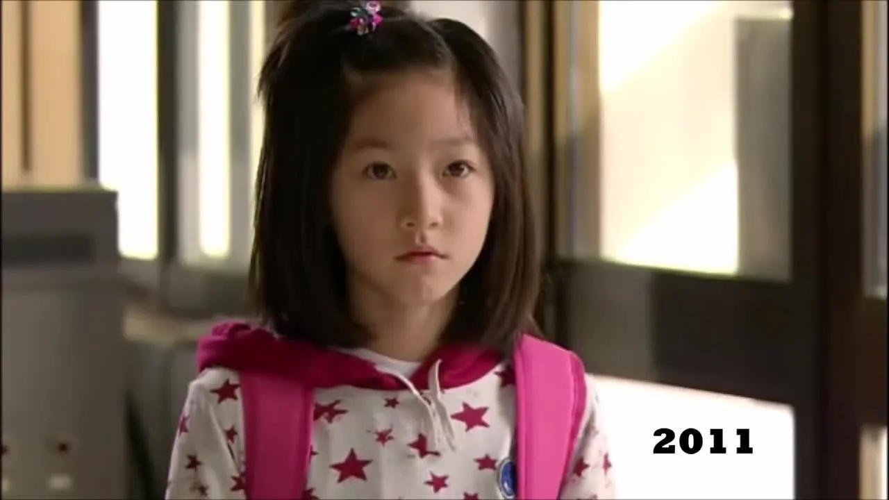 kim-soo-hyun-lo-anh-than-mat-voi-kim-sae-ron-luc-nua-dem-3