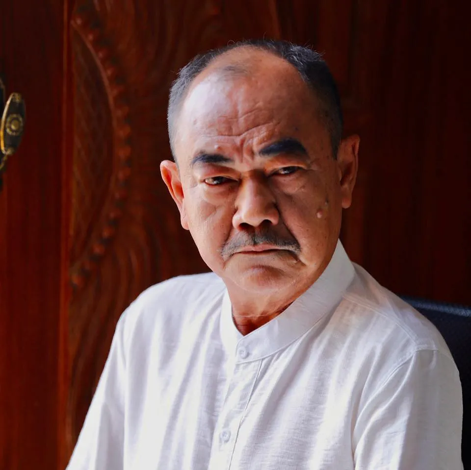 nsnd-viet-anh-trang-tay-sau-ly-hon-vo-nay-phu-nhan-hen-ho-voi-hoc-tro-15