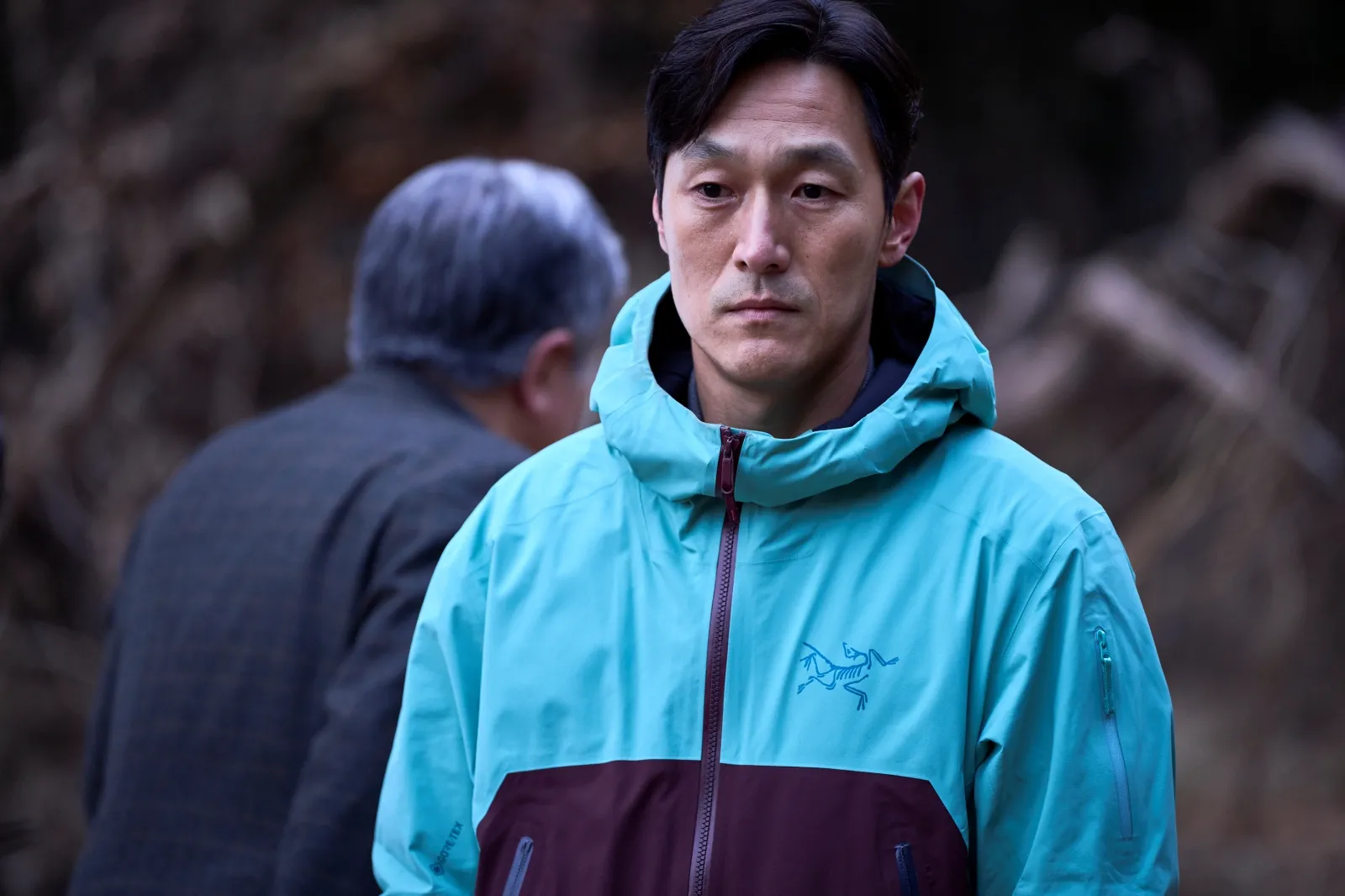 quat-mo-trung-ma-an-y-canh-con-trai-truong-chao-gay-ron-nguoi-2