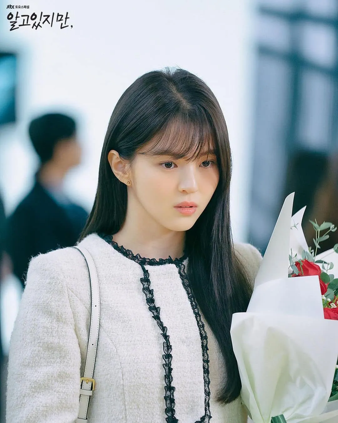 han-so-hee-va-8-bo-phim-lam-nen-ten-tuoi-nu-than-the-he-moi-12