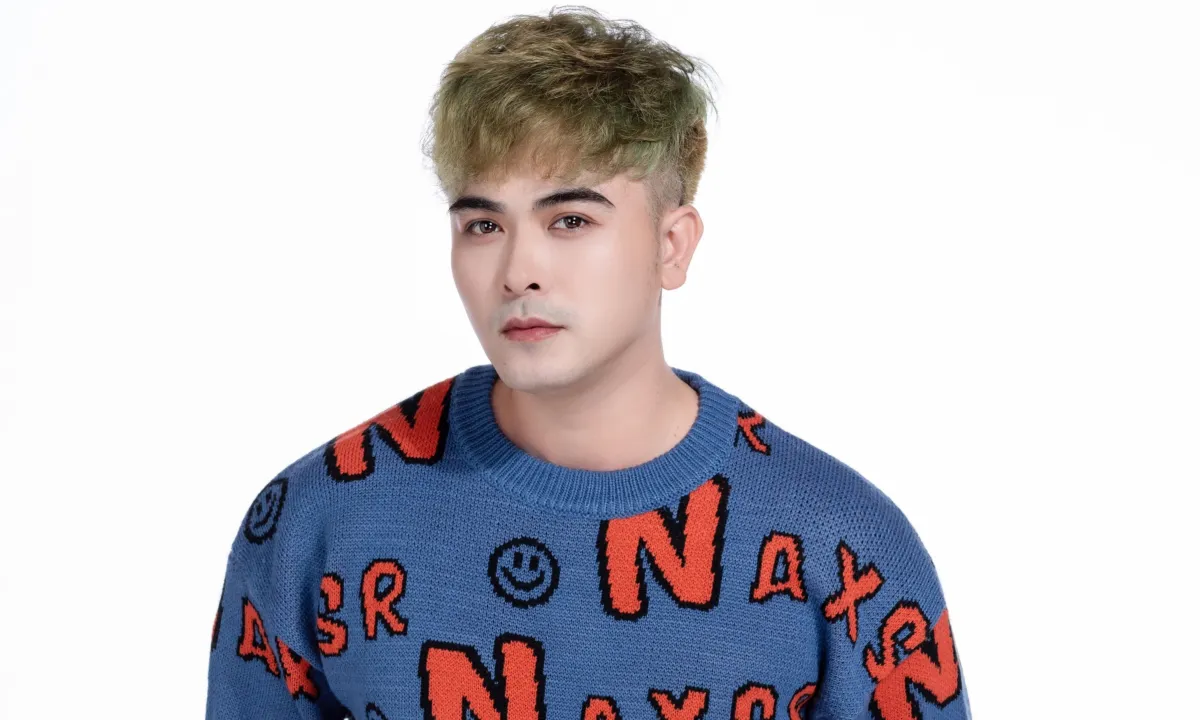 thanh-dai-sieu-tung-noi-tieng-mot-thoi-nay-phai-di-hat-dao-le-duong-4