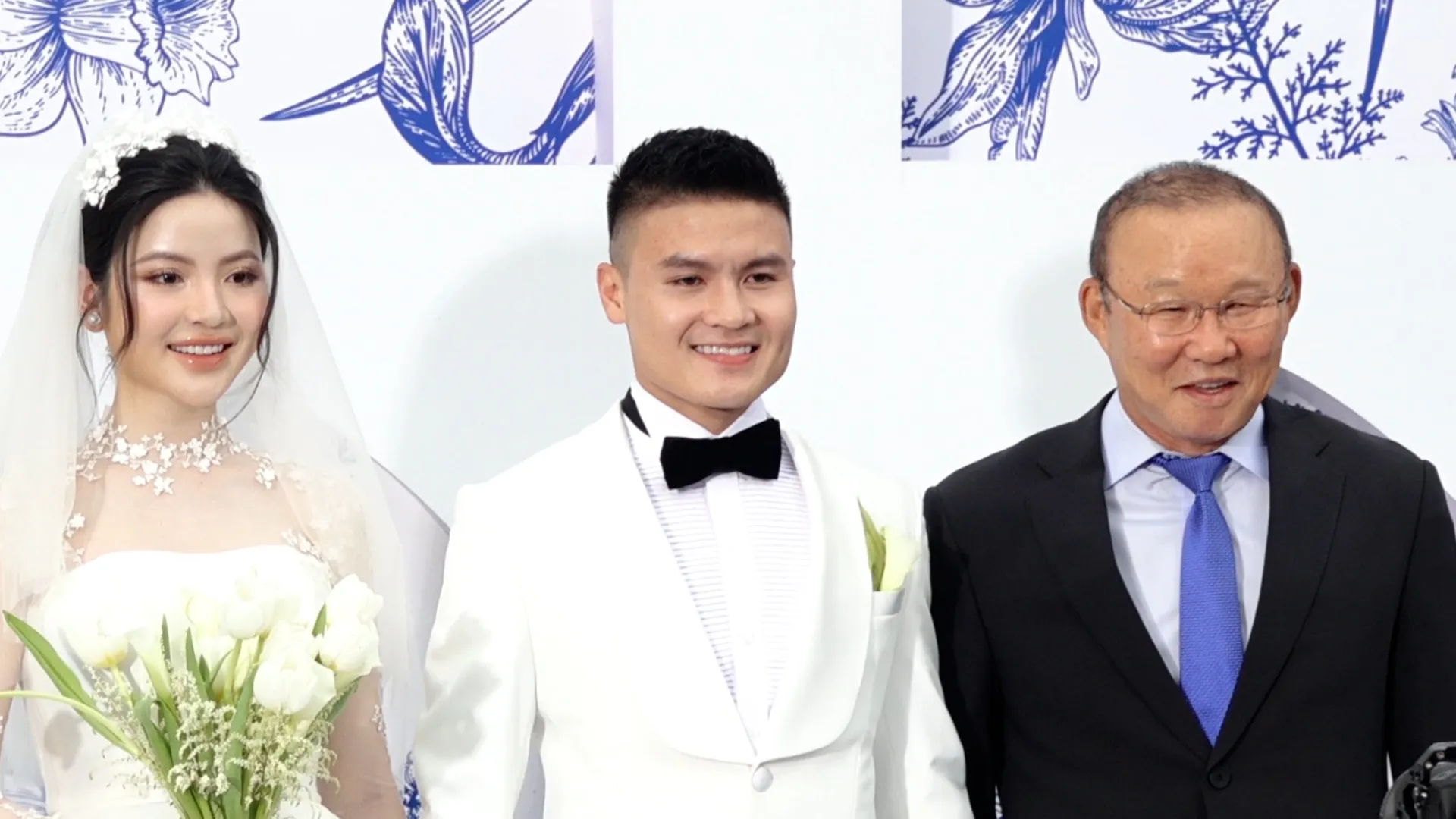 hlv-park-hang-seo-vang-mat-tai-dam-cuoi-quang-hai-chu-thanh-huyen-toi-6-4-1