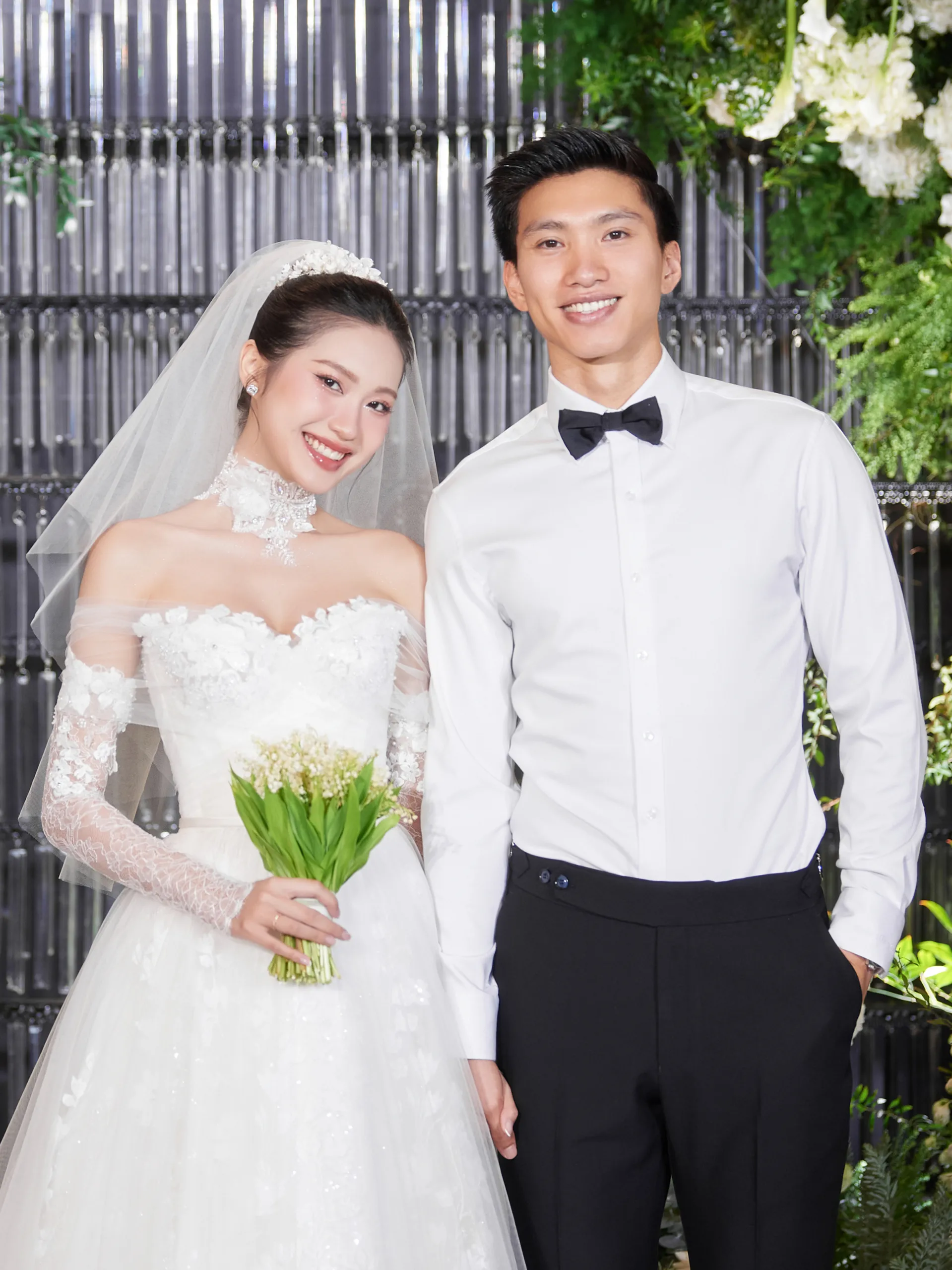 nhung-bo-hoa-cuoi-dat-nhat-cua-sao-viet-len-den-gan-30-trieu-1