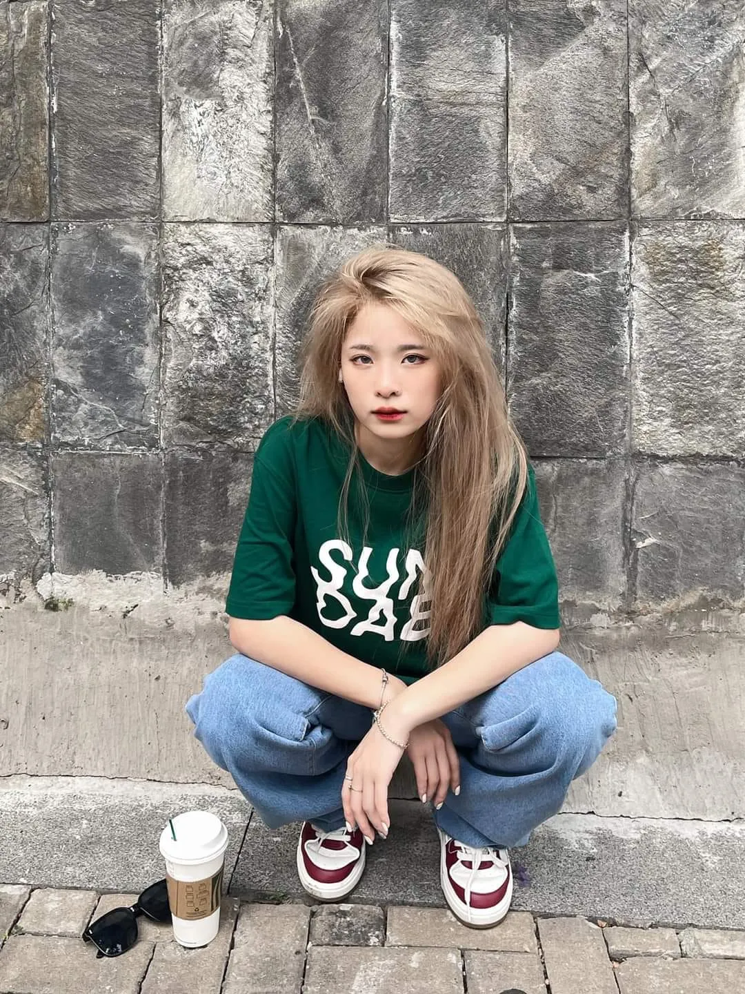 nu-tiktoker-ngoc-kem-nam-tay-viruss-di-an-kem-la-ai-6