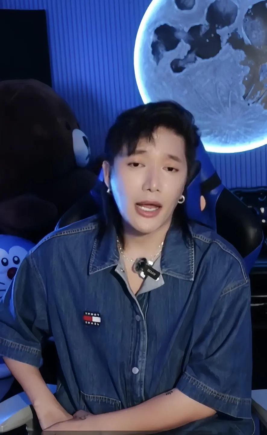 chau-dang-khoa-livestream-tiet-lo-su-that-ve-sofia-1