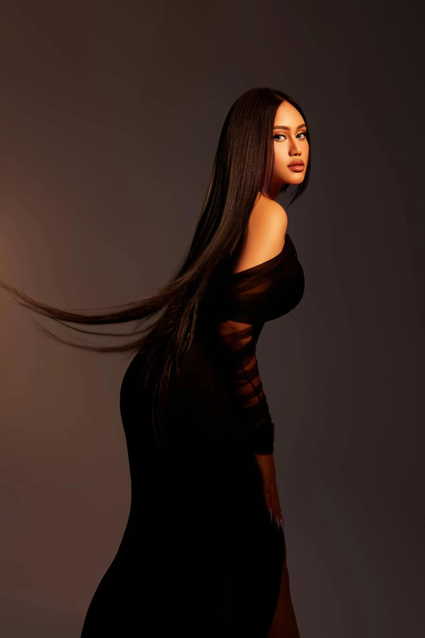 chau-dang-khoa-livestream-tiet-lo-su-that-ve-sofia-5