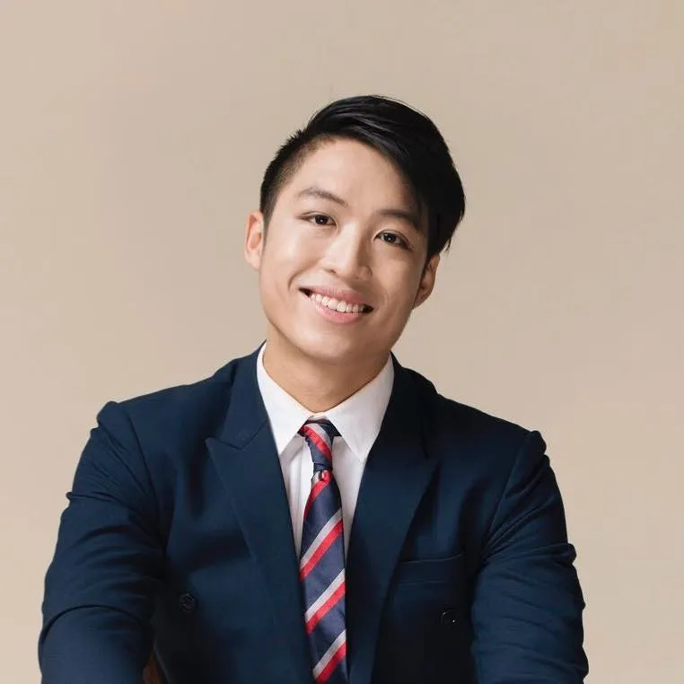 con-trai-hong-van-du-hoc-14-nam-ve-viet-nam-lam-pho-giam-doc-6