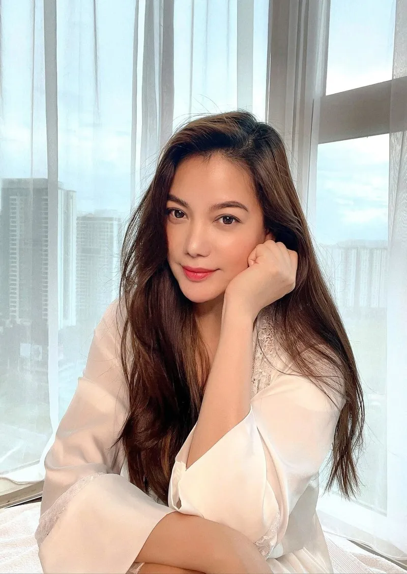 truong-ngoc-anh-len-tieng-chuyen-ban-trai-qua-lai-voi-dan-em-8