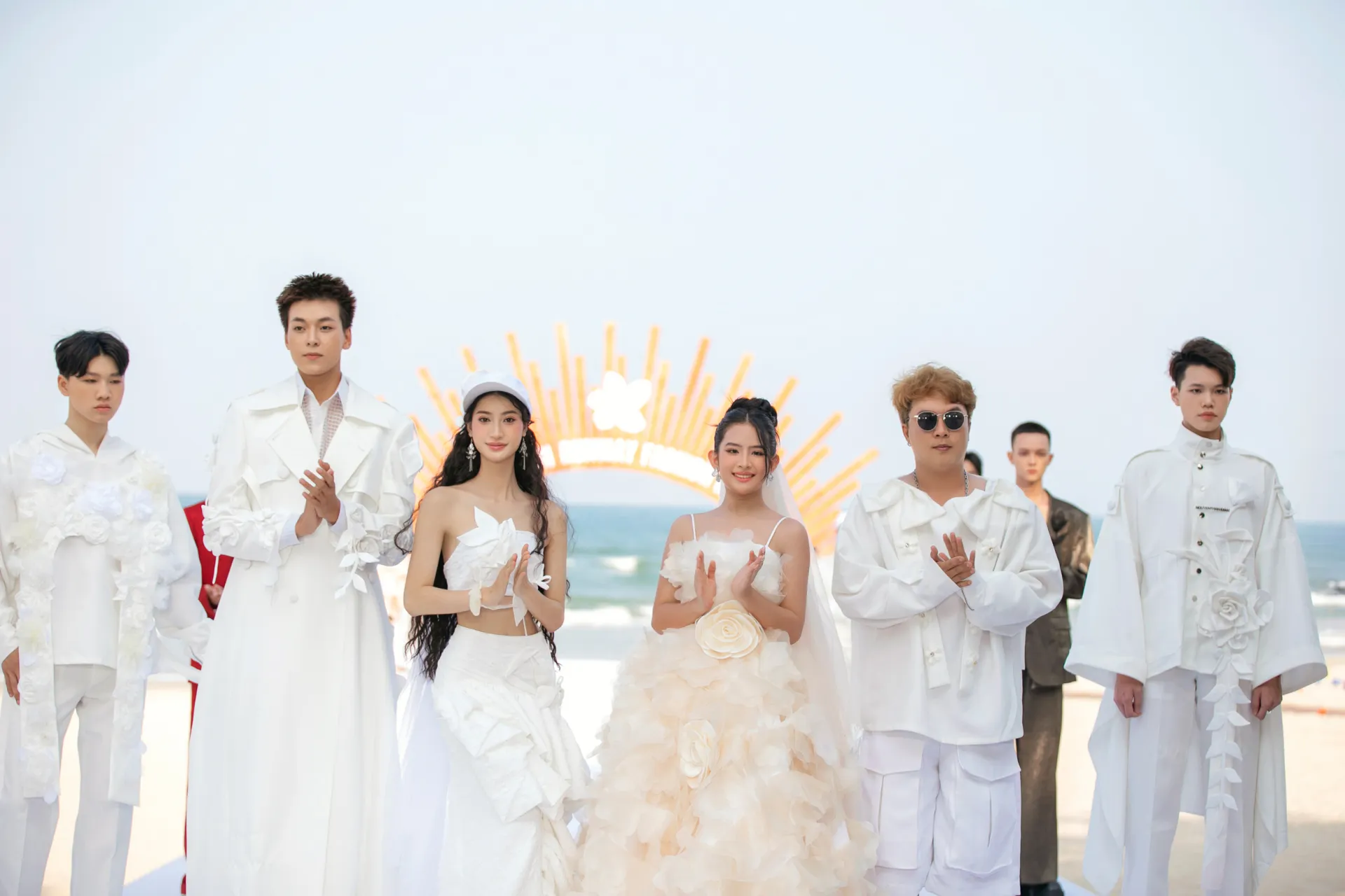 Vĩnh Đam, Hoàng Ngân The Face