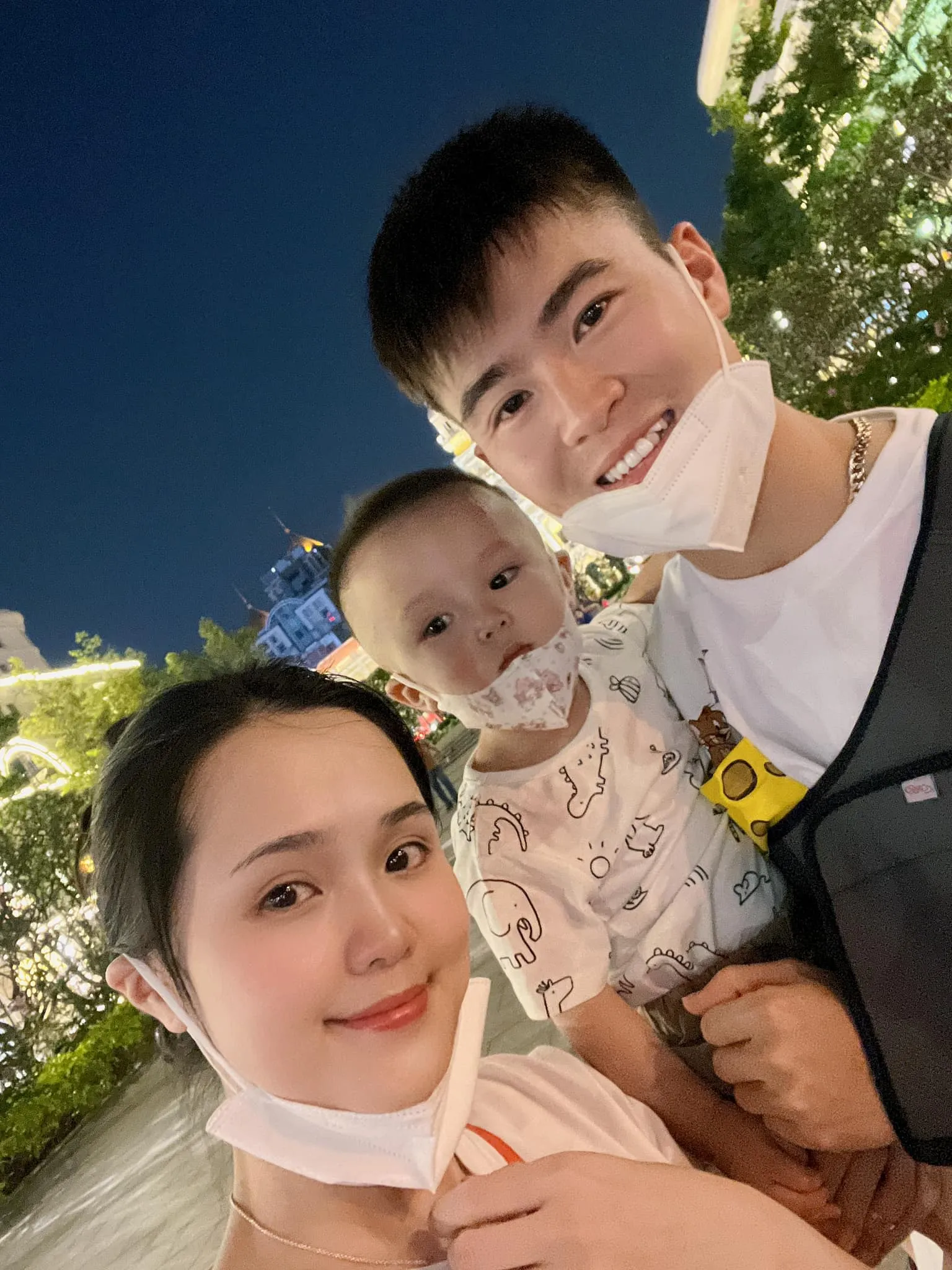 con-trai-duy-manh-nhap-vien-netizen-nghi-mac-benh-hiem-6