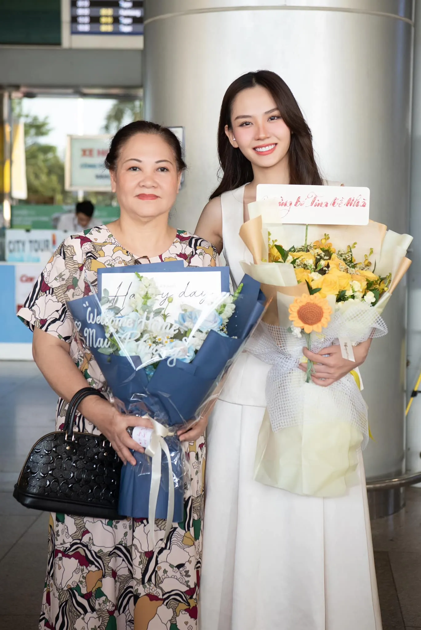 hoa-hau-mai-phuong-an-dinh-thoi-gian-sang-my-doan-tu-bo-me-4