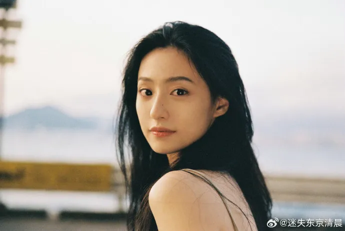 ho-lien-hinh-bi-lo-video-dai-20-phut-voi-ban-trai-2