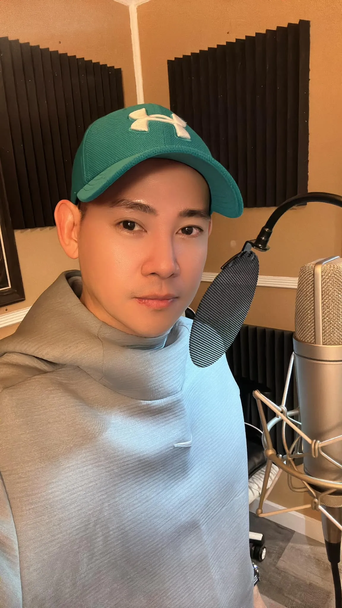 phung-ngoc-huy-dap-tra-binh-luan-kem-duyen-ve-gioi-tinh-1