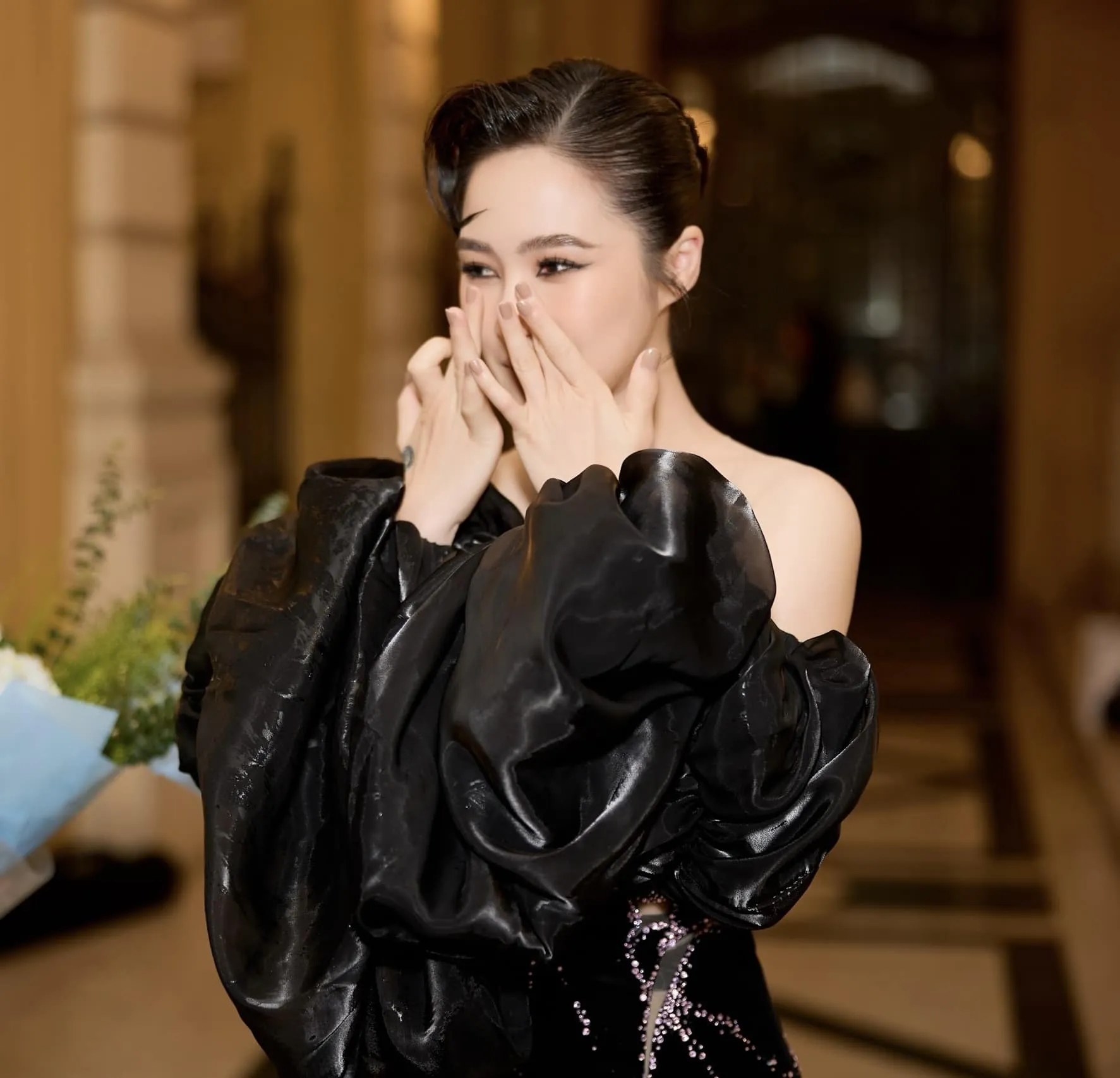 huong-tram-huy-show-em-gai-mua-vi-troi-mua-lon-4