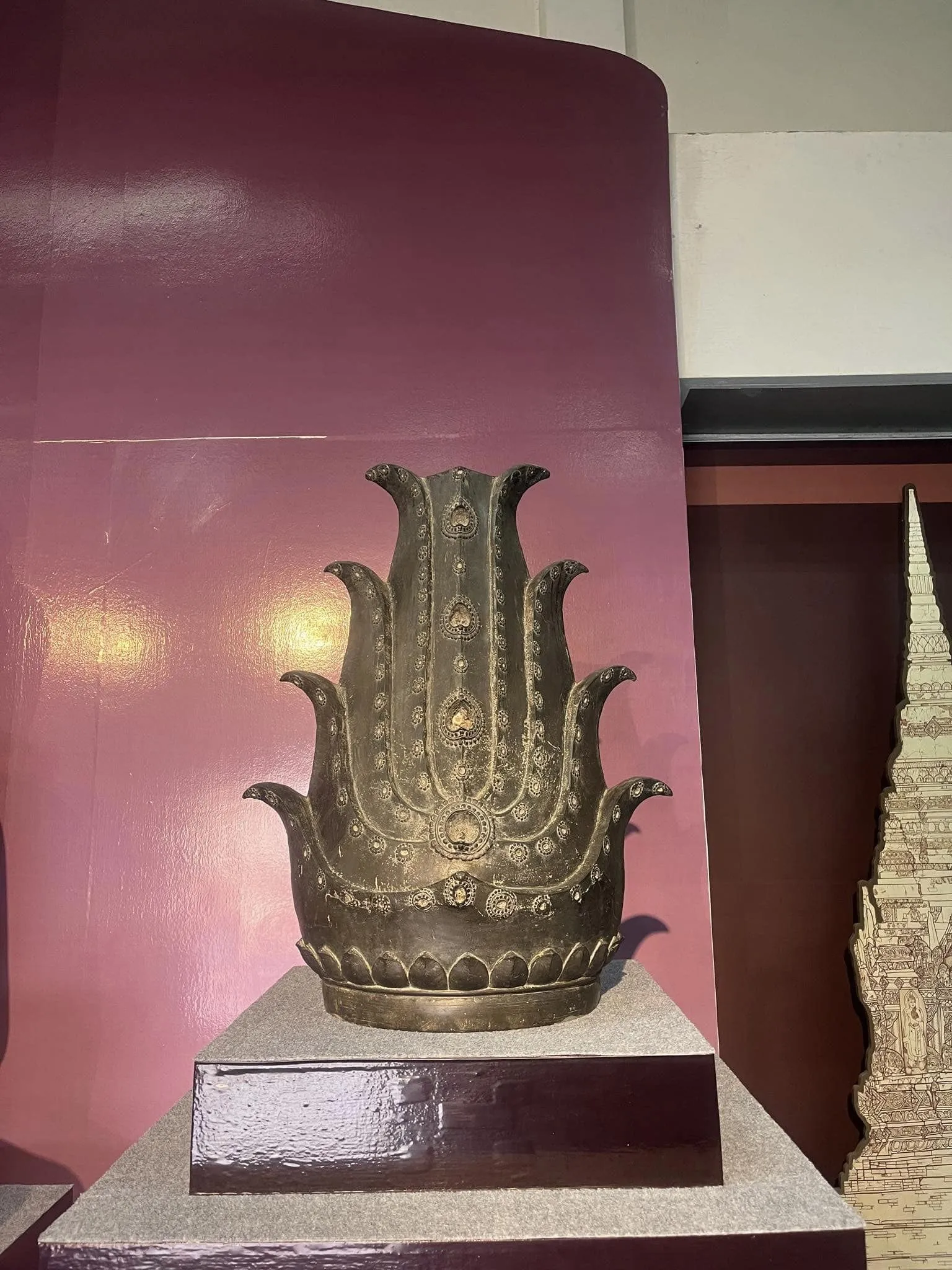 tim-thay-tuong-phat-1000-nam-tuoi-o-giua-song-me-kong-6