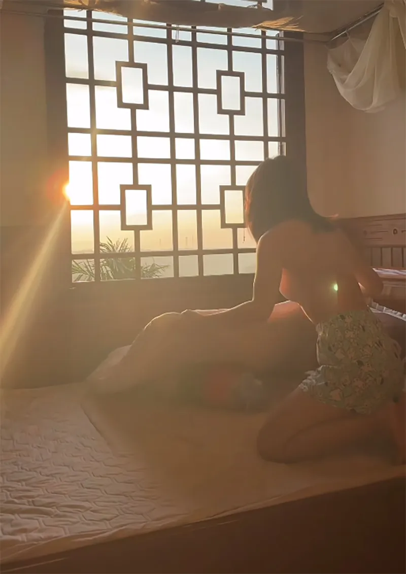 kenh-tiktok-eat-clean-hong-thu-nhi-hien-ra-sao-4