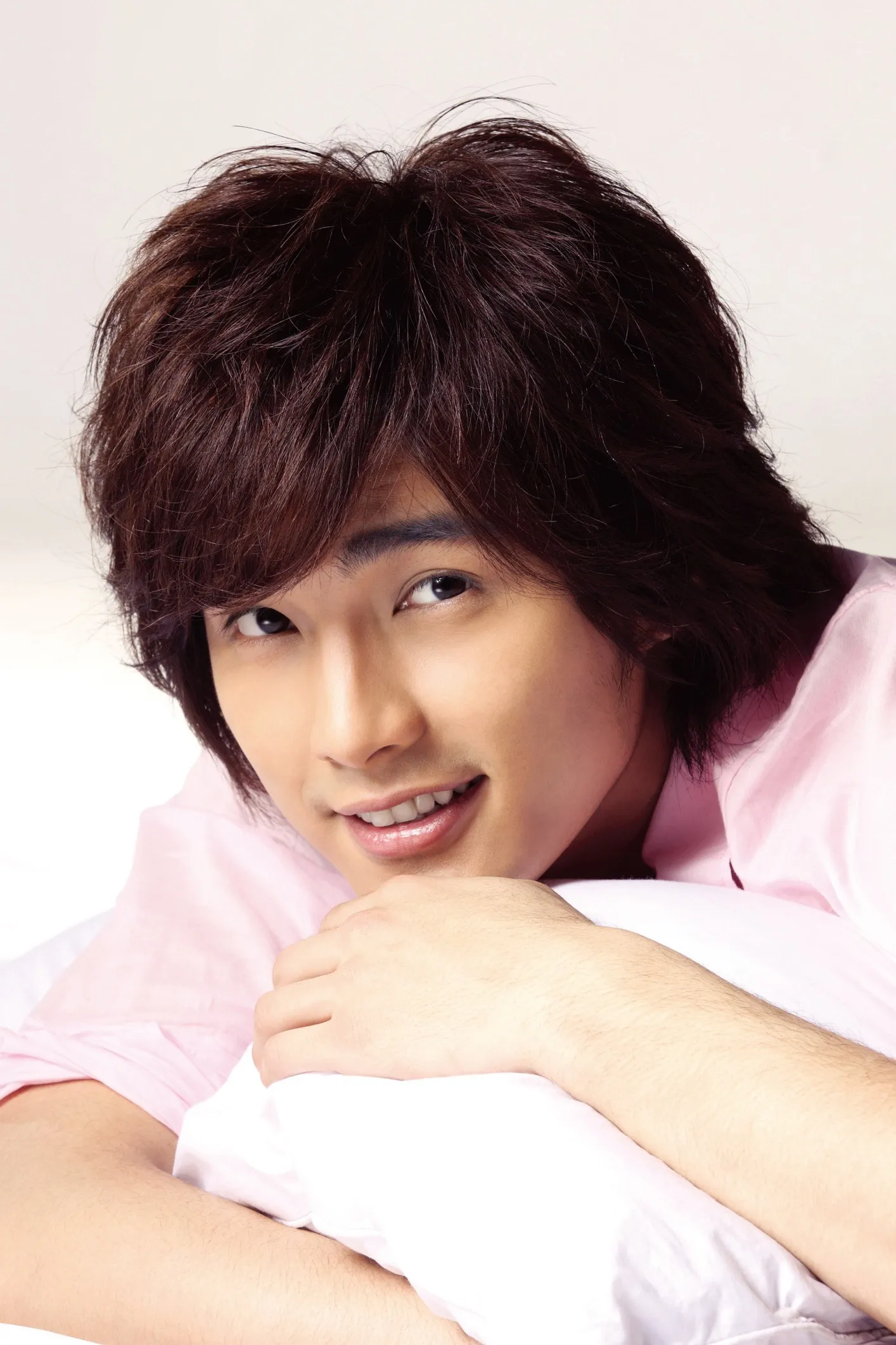 ha-quan-tuong-bi-bat-khan-cap-sau-khi-bi-to-tan-cong-tinh-duc-1