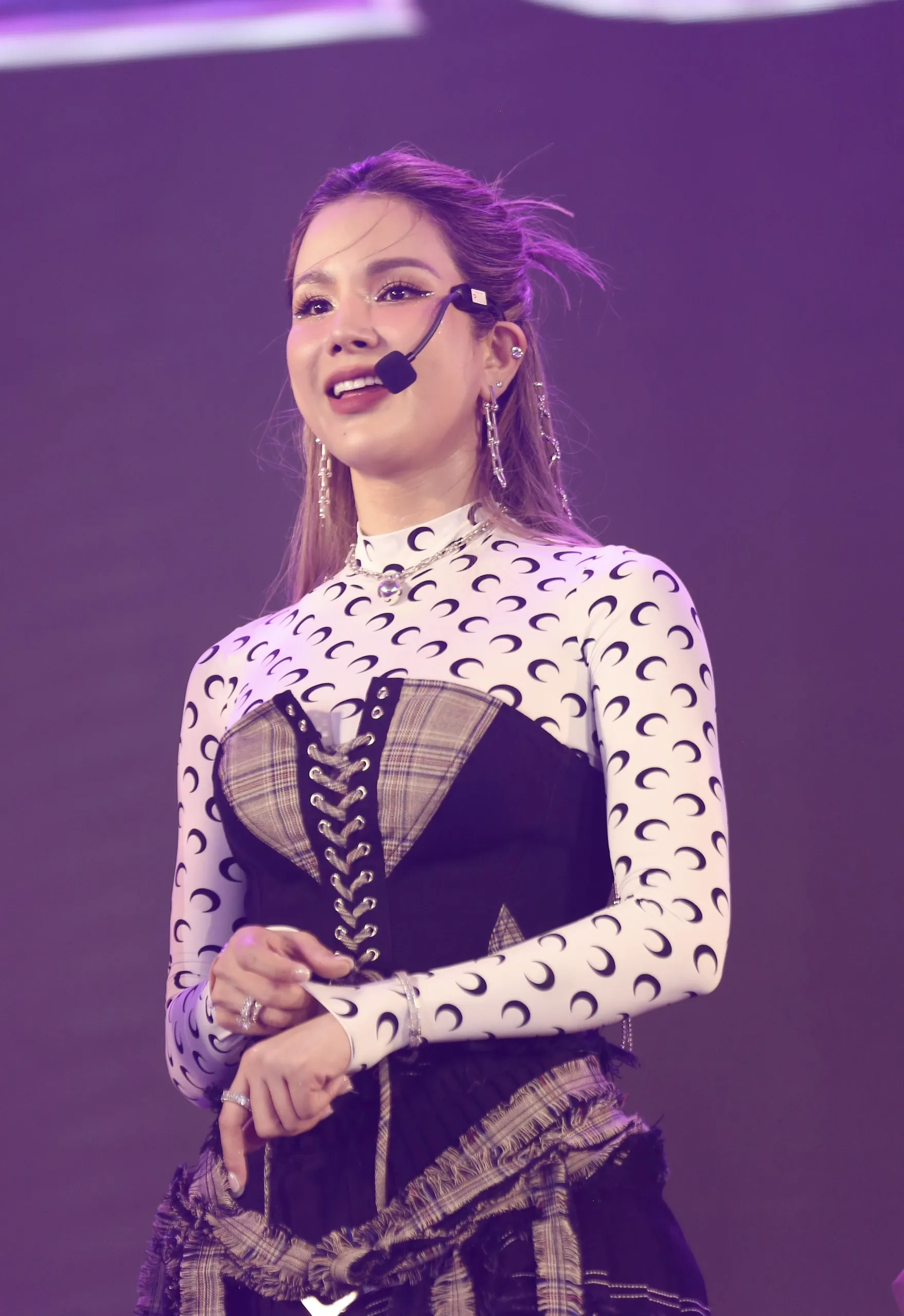 trang-phap-muc-tieu-cua-nhom-khong-phai-co-nhieu-ban-hit-7