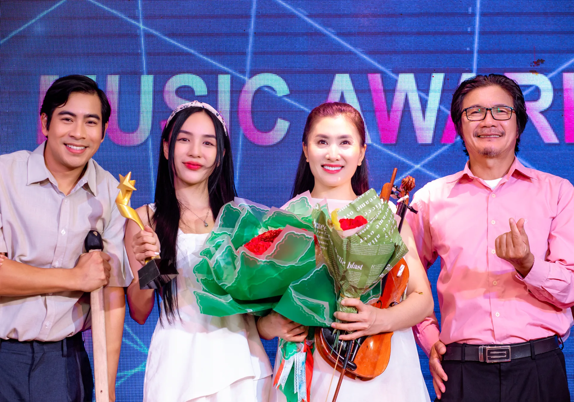 huong-duong-khuat-nang-nguyet-anh-thanh-binh-tai-xuat-phim-ngan-3