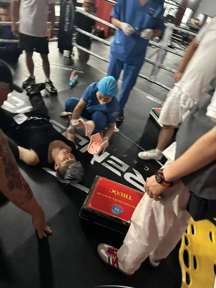 lo-anh-ca-si-du-thien-dang-quay-mv-nga-xuong-dat-bat-tinh-1