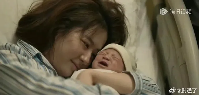 truong-tuong-tu-2-cua-duong-tu-chieu-som-the-cho-cau-chuyen-hoa-hong-4