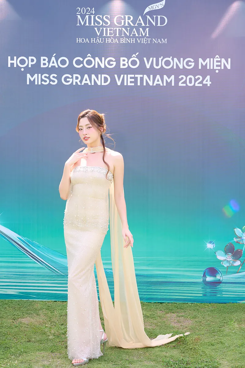Hoa hậu Lương Thùy Linh (1)