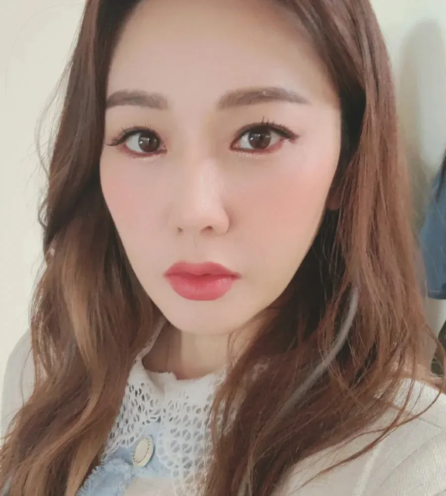 nu-ca-si-bi-ep-hat-karaoke-voi-khach-moi-dem-len-truyen-hinh-cong-bo-doan-hoi-thoai-son-da-ga-3