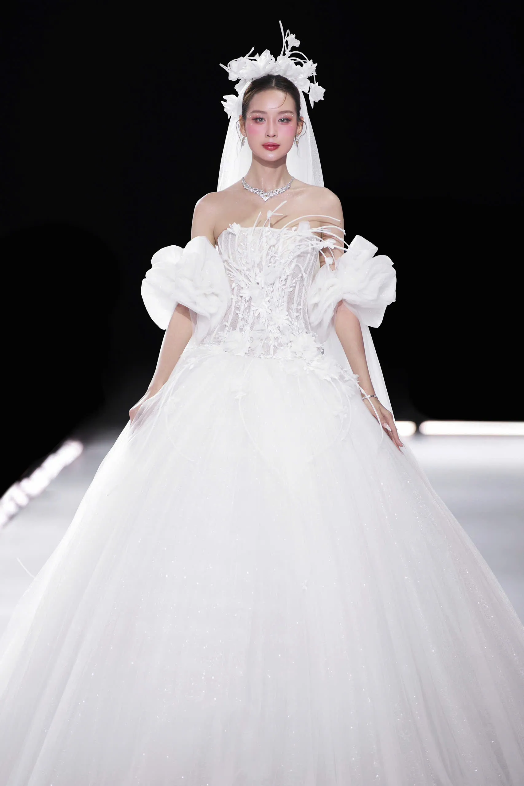 z6121757772531_5c8a41759353a1c56ddedba483d0f11b