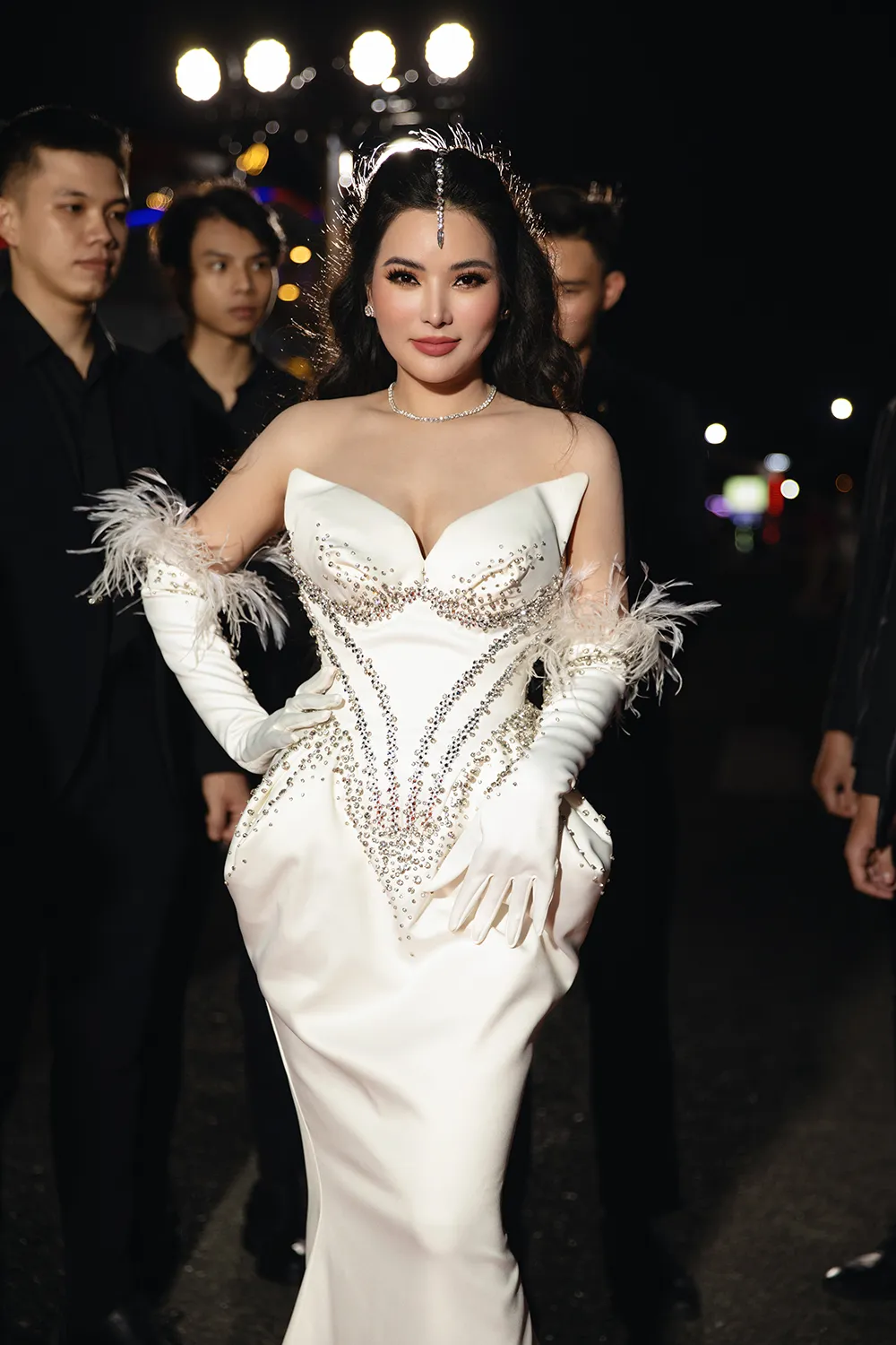 5CEO-Top-White-Cao-Thi-Thuy-Dung