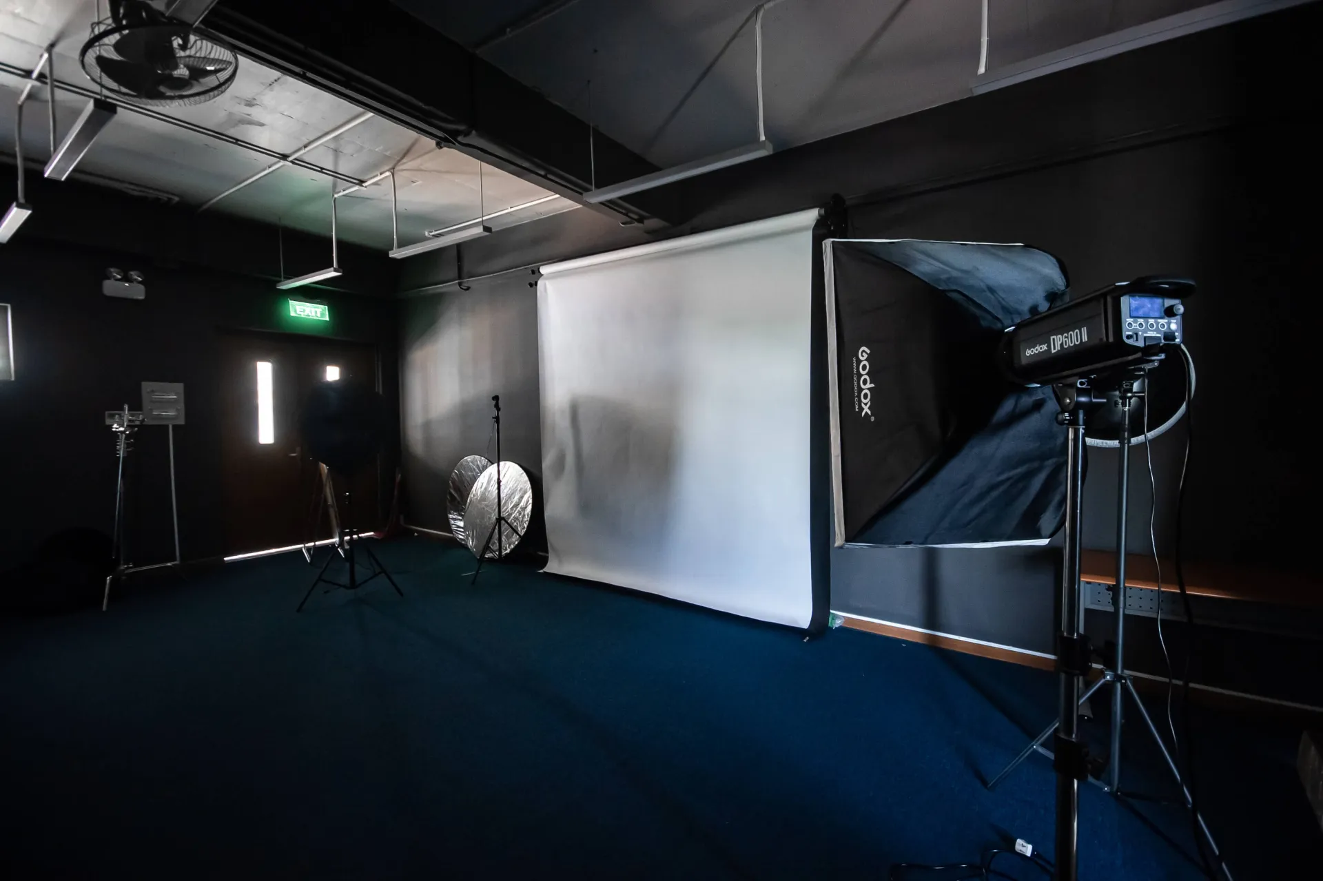 Anh 7 Bai 73-II TS FPTU 2023 v1.0