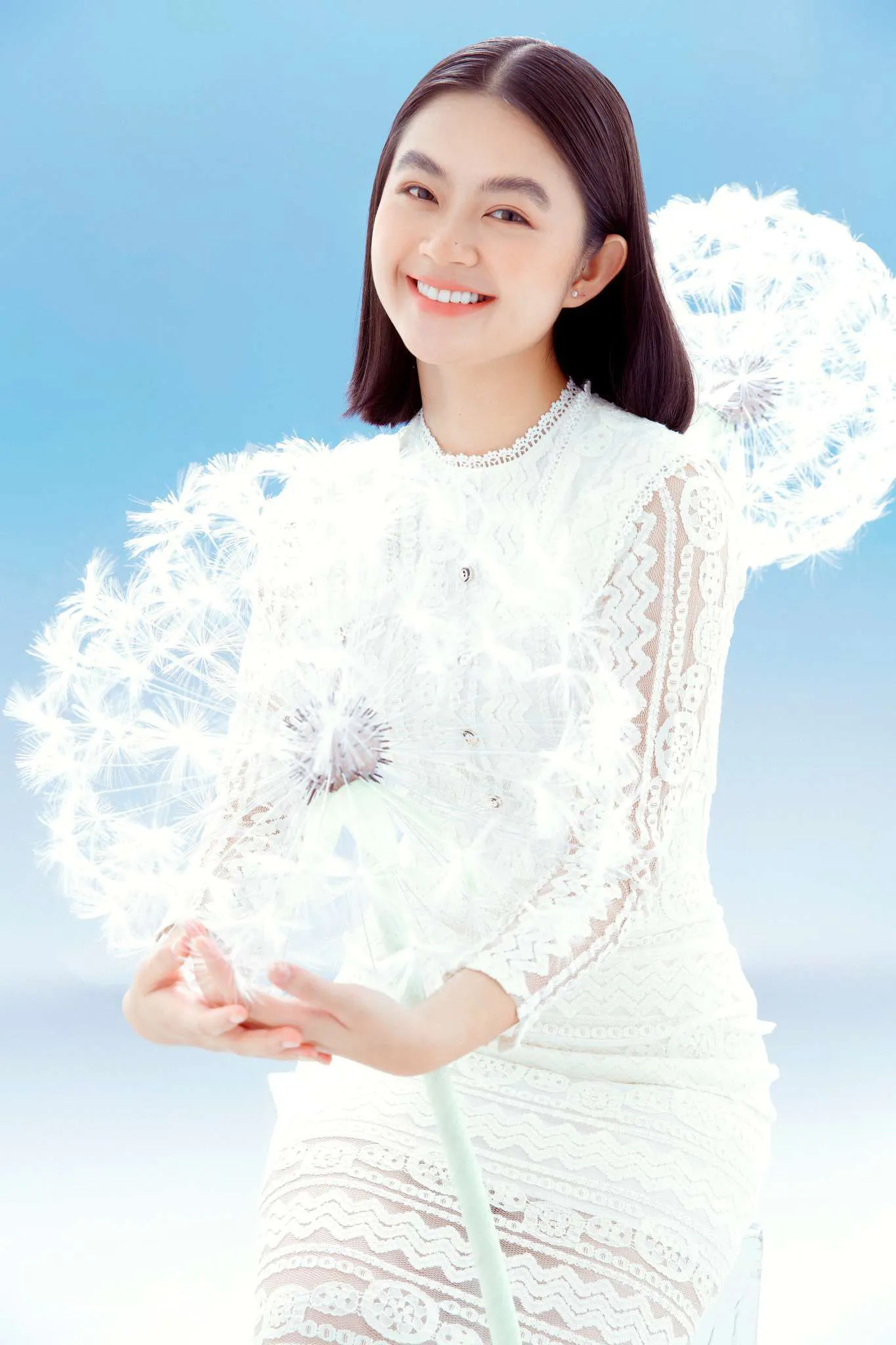 Anh 5 Bai 115-II TS FPTU 2023 v1.0