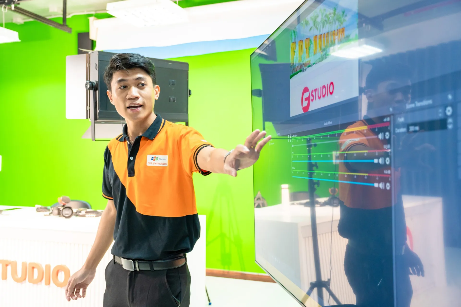 Bai 034 TS FPTU 2024_anh 2