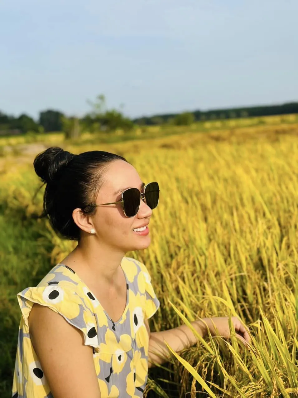 le-duong-bao-lam-khoe-ba-xa-mac-do-bo-chup-anh-van-than-thai-cc4a97d3