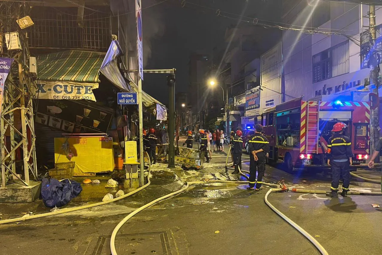 z4244520008945-01d3eef78187a200176c482f162afcfb-283