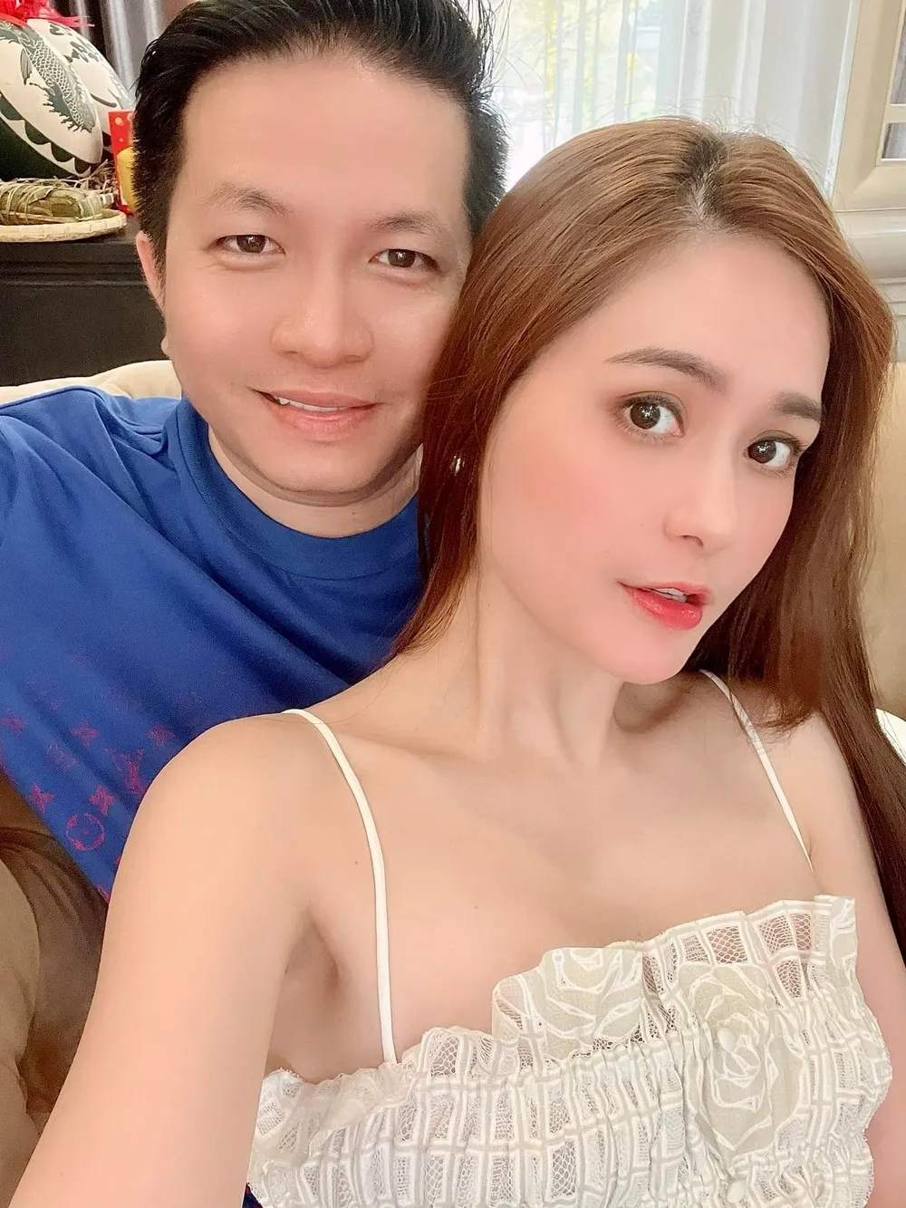 doan-di-bang-to-chuc-sinh-nhat-khung-loat-qua-som-gui-den-tan-nha-ec881291