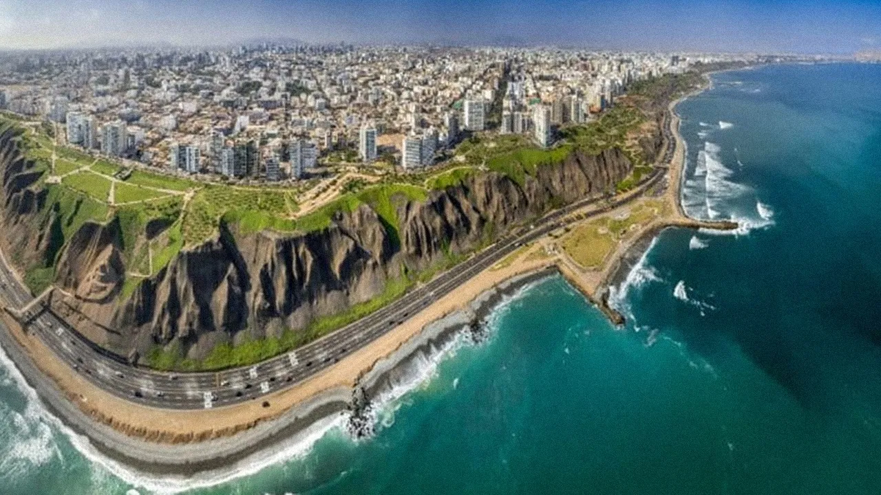 Lima-Highlights-of-Perus-Most-Eclectic-City