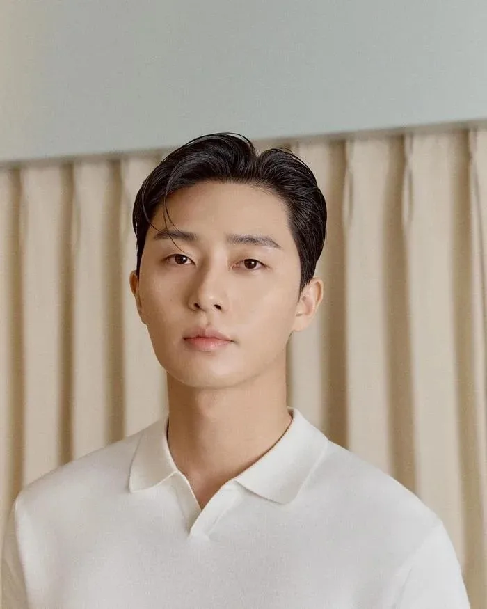 ban-gai-park-seo-joon()