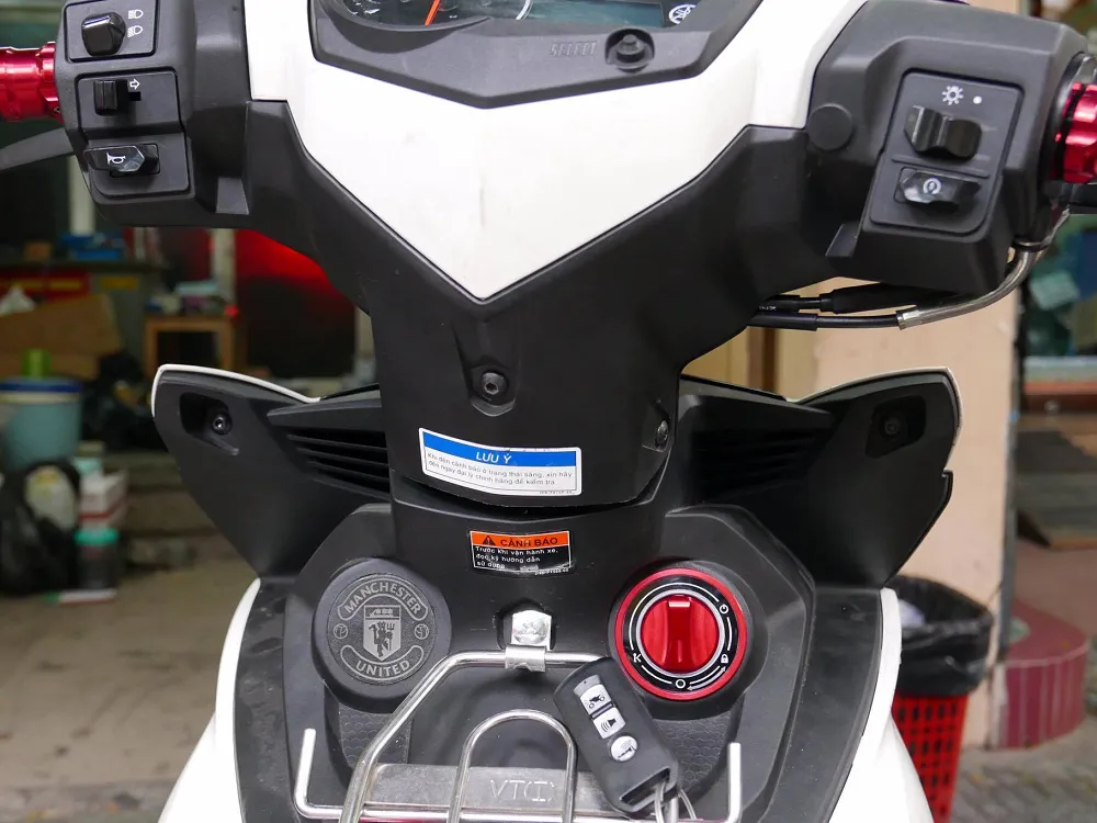 thu-pham-khien-khoa-thong-minh-khong-mo-duoc-2