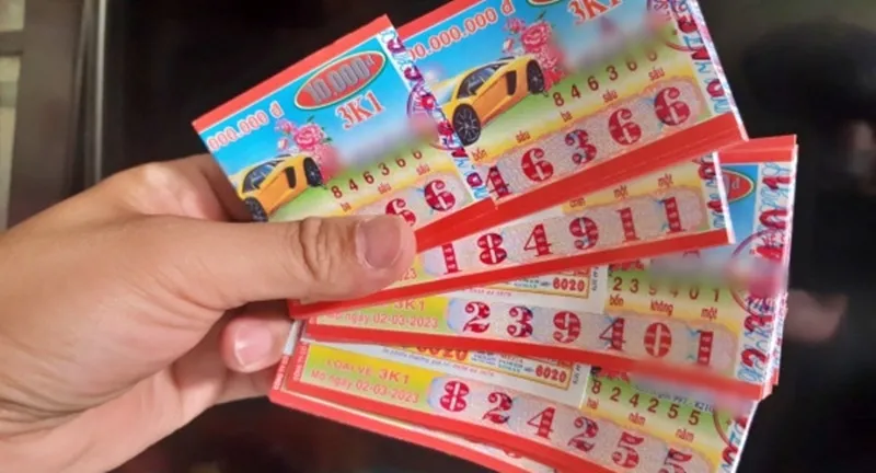 mo-giac-mo-ky-la-co-gai-trung-doc-dac-2