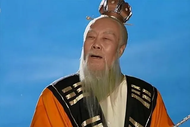 6-vi-than-manh-nhat-tay-du-ky-phat-to-xep-hang-4-4