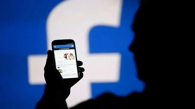 mot-thao-tac-biet-ngay-facebook-co-dang-bi-hack-du-lieu